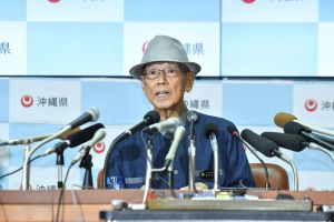 翁長雄志前知事
