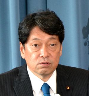 小野寺防衛相