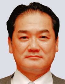 佐喜真淳氏