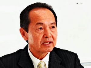 渡具知武豊・名護市長