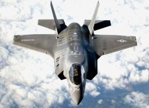 米海兵隊の主力戦闘機、最新鋭ステルス戦闘機F35B(米国防総省提供)