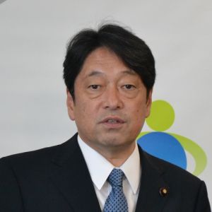 小野寺五典防衛相