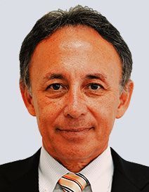 玉城デニー氏