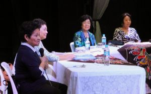 先祖供養の重要性などが語られた座談会
